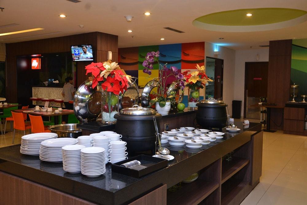 Favehotel Hyper Square Bandung Exterior foto