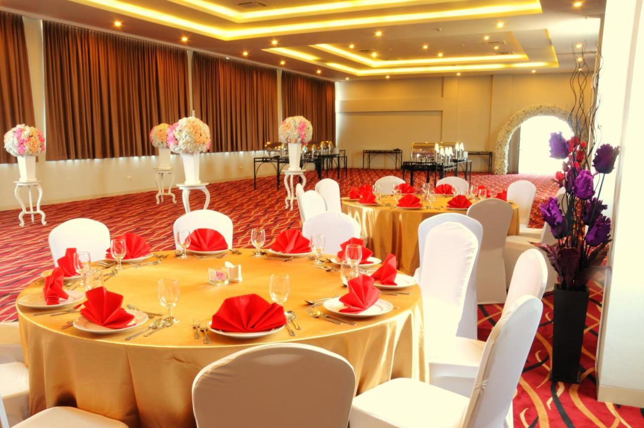 Favehotel Hyper Square Bandung Exterior foto